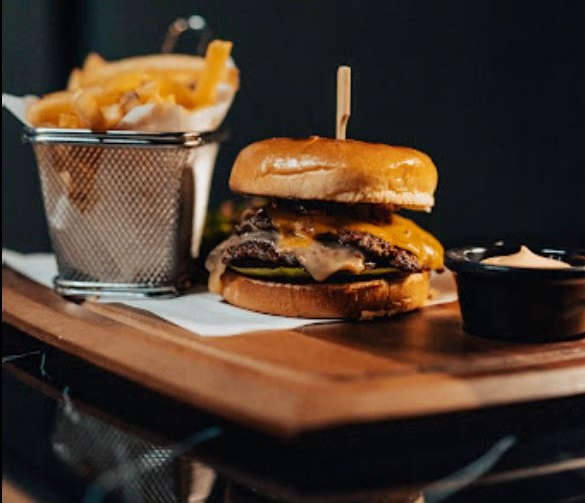 burgers Elixir Lounge & Restaurant Glasgow 